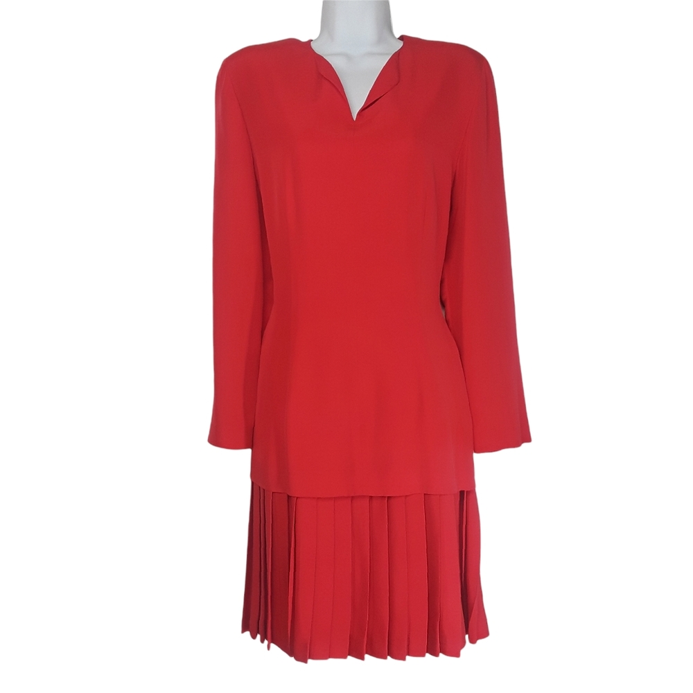 VTG YL BY YAIR 100% Silk Red Pleated Skirt Long Sleeve Career Dress 10 (Medium)